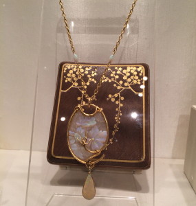 Lalique at Wartski at Winter Antiques Show
